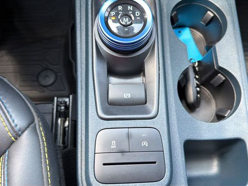 Used 2025 Ford Maverick Lobo AWD/4WD image 22