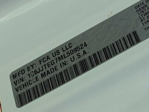 Certified 2021 Jeep Gladiator Mojave image 25