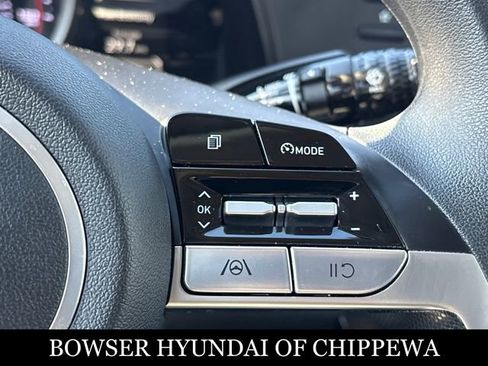 Certified 2023 Hyundai Elantra SEL image 17