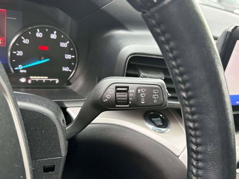 Used 2023 Ford Explorer XLT w/ Equipment Group 202A image 24