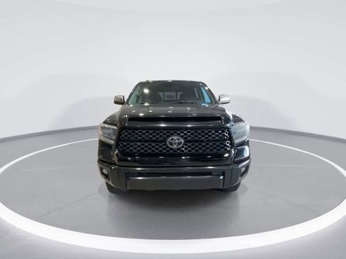 Used 2019 Toyota Tundra Platinum image 3