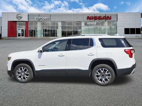 Used 2023 GMC Acadia SLT FWD image 6
