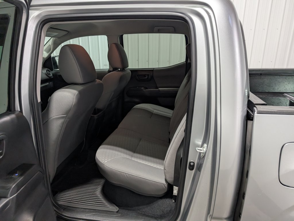 Used 2023 Toyota Tacoma SR AWD/4WD image 10