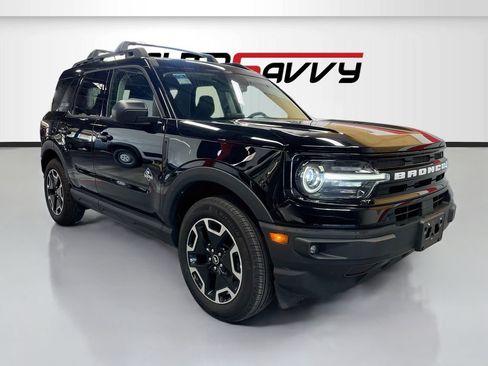 Used 2024 Ford Bronco Sport Outer Banks w/ Tech Package AWD/4WD image 1