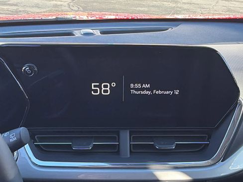 New 2026 Chevrolet Trax LT w/ Driver Confidence Package image 15