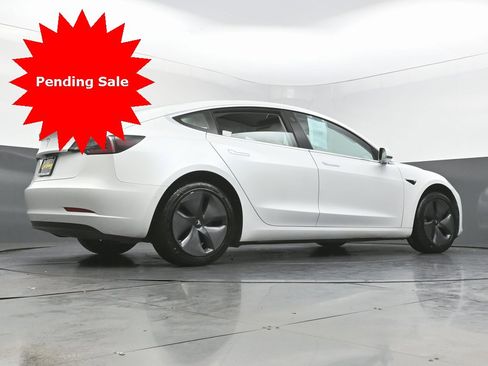 Used 2019 Tesla Model 3 Standard Range Plus image 43