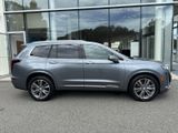 Used 2022 Cadillac XT6 Premium Luxury image 3