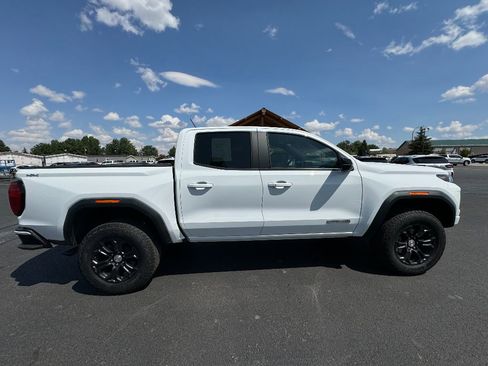Used 2023 GMC Canyon Elevation image 4