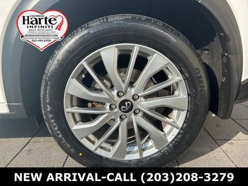 Certified 2024 INFINITI QX50 Luxe image 12