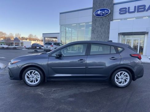 Used 2025 Subaru Impreza 2.0i image 9