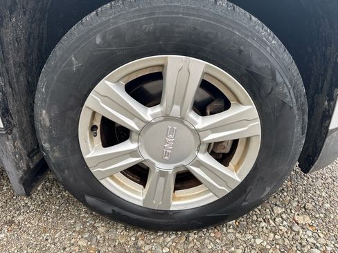 Used 2015 GMC Terrain SLE image 3