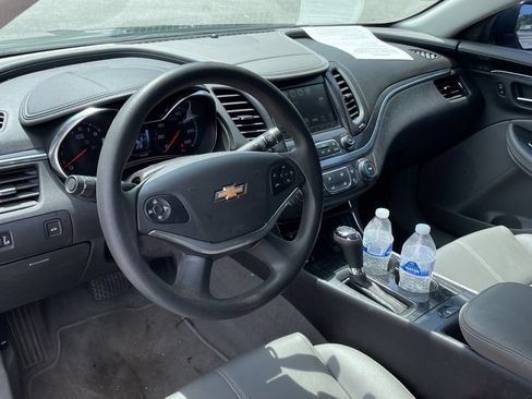 Used 2019 Chevrolet Impala LS FWD image 7
