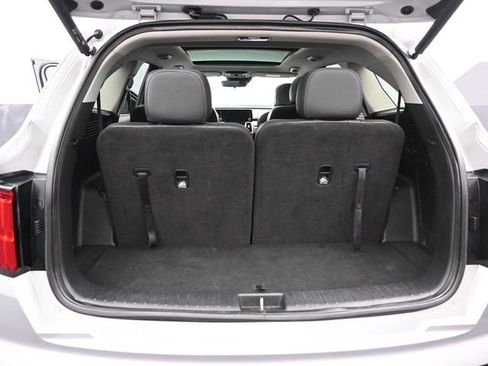 Used 2021 Kia Sorento SX image 36