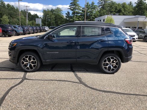 New 2026 Jeep Compass Limited AWD/4WD image 6