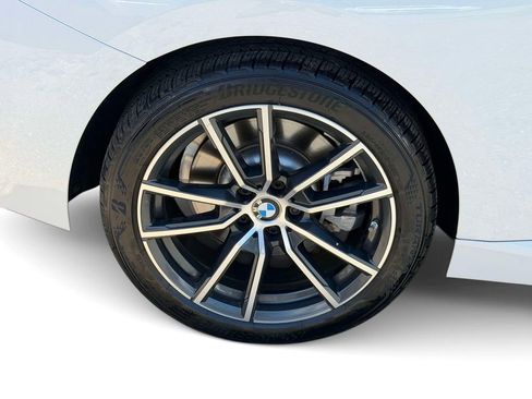 Used 2025 BMW 230i xDrive Coupe w/ Convenience Package AWD/4WD image 11