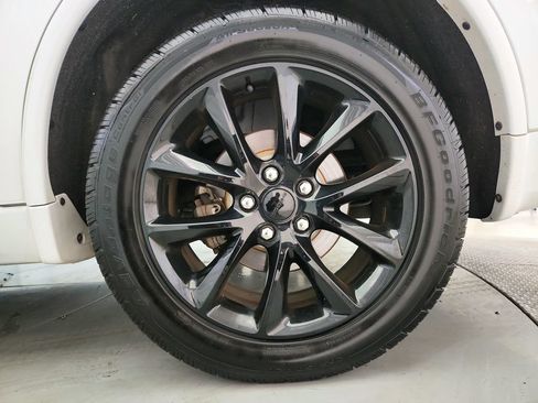 Used 2018 Dodge Durango GT w/ Premium Group AWD/4WD image 38