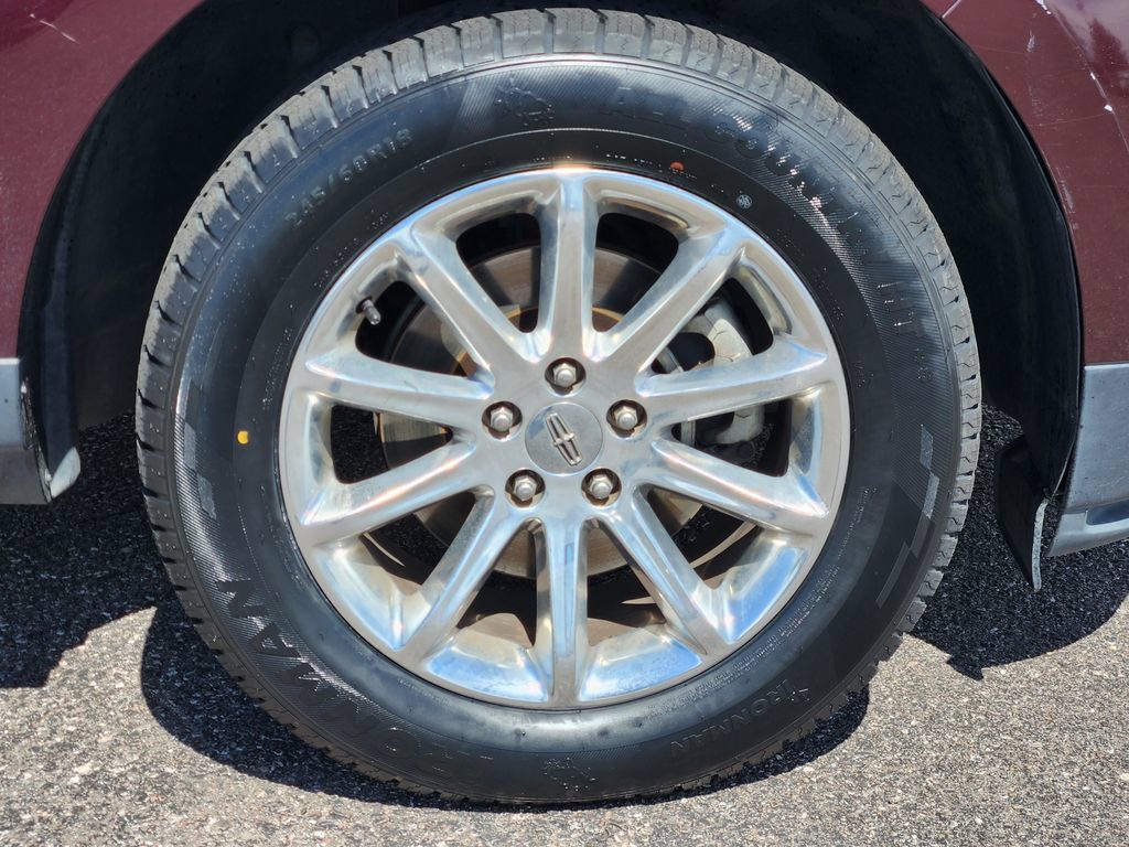 Used 2011 Lincoln MKX 2WD w/ 101A Rapid Spec Order Code image 30