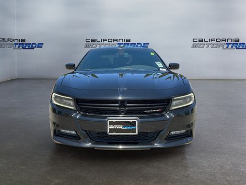 Used 2018 Dodge Charger GT AWD/4WD image 2