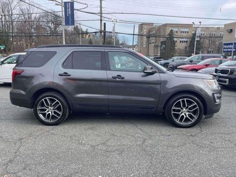 Used 2016 Ford Explorer Sport w/ Equipment Group 401A image 4