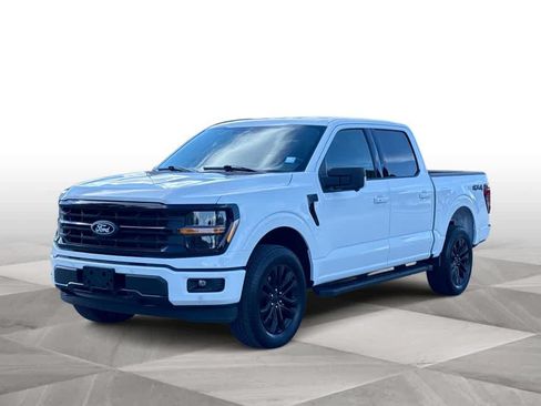 Used 2025 Ford F150 XLT w/ Equipment Group 302A MID AWD/4WD image 4