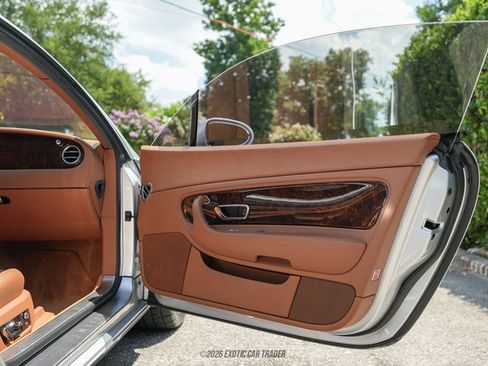 Used 2005 Bentley Continental GT AWD/4WD image 37