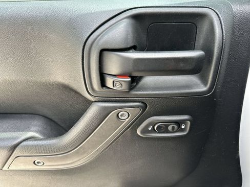 Used 2017 Jeep Wrangler Unlimited Sport w/ Quick Order Package 23S AWD/4WD image 21
