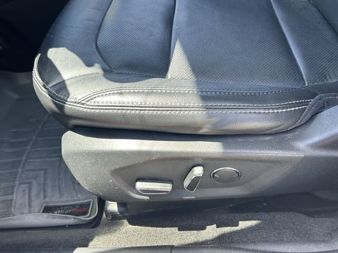 Used 2017 Ford Explorer Limited FWD image 15