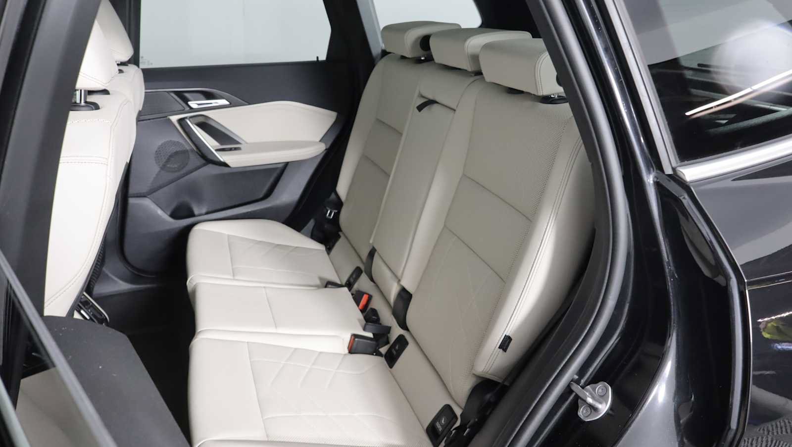 Used 2023 BMW X1 xDrive28i w/ Convenience Package AWD/4WD image 12