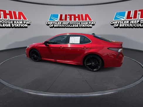Used 2021 Toyota Camry XSE w/ Navigation Package FWD image 5