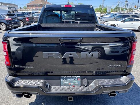 New 2026 RAM 1500 4x4 Crew Cab image 6