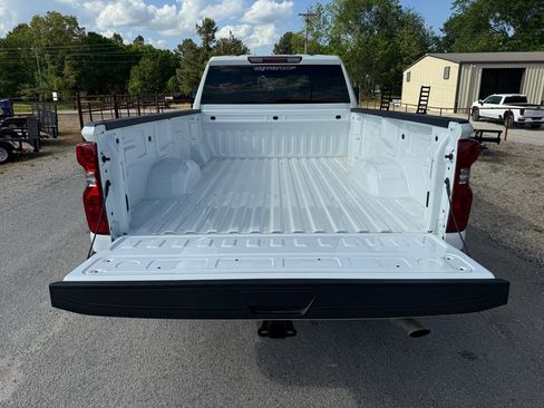 Used 2023 Chevrolet Silverado 2500 LT w/ Snow Plow Prep/Camper Package AWD/4WD image 5