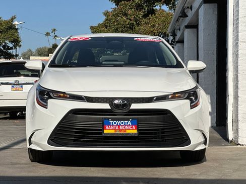 Certified 2024 Toyota Corolla LE image 9