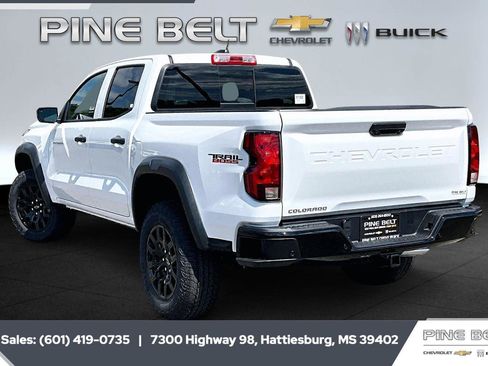 New 2026 Chevrolet Colorado Trail Boss AWD/4WD image 2