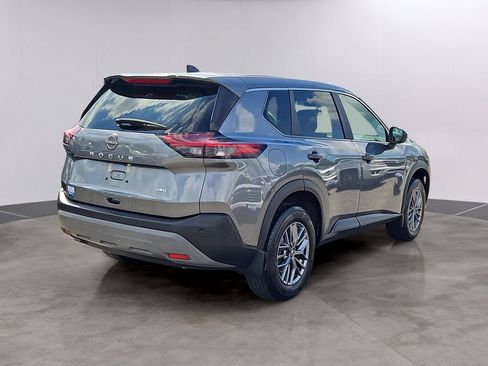 Used 2023 Nissan Rogue S AWD/4WD image 4