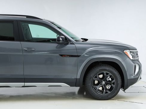 New 2026 Volkswagen Atlas Peak Edition AWD/4WD image 12