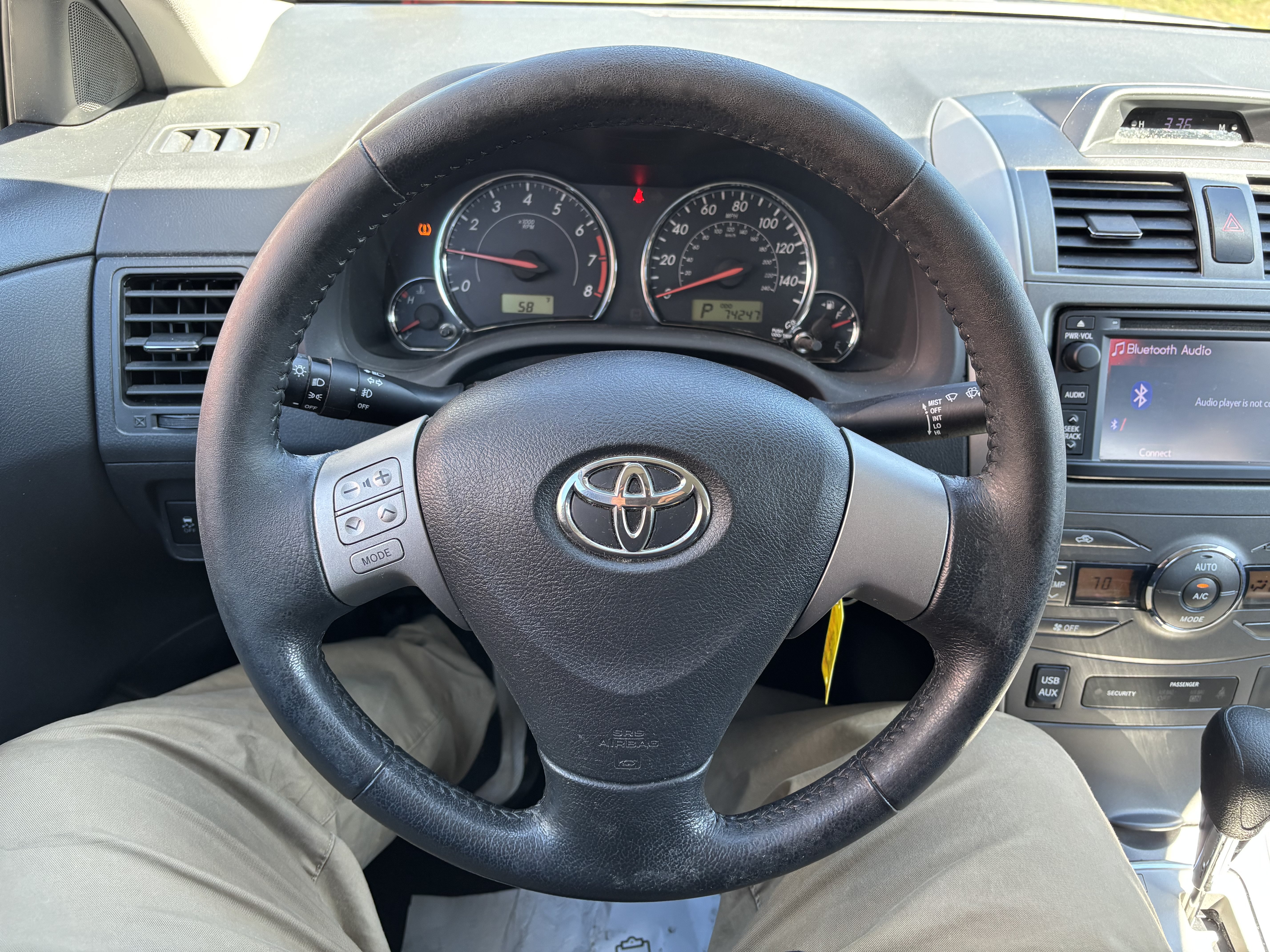 Used 2013 Toyota Corolla S w/ Premium Pkg FWD image 18