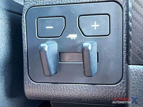 Used 2024 Toyota Tacoma TRD Pro AWD/4WD image 45