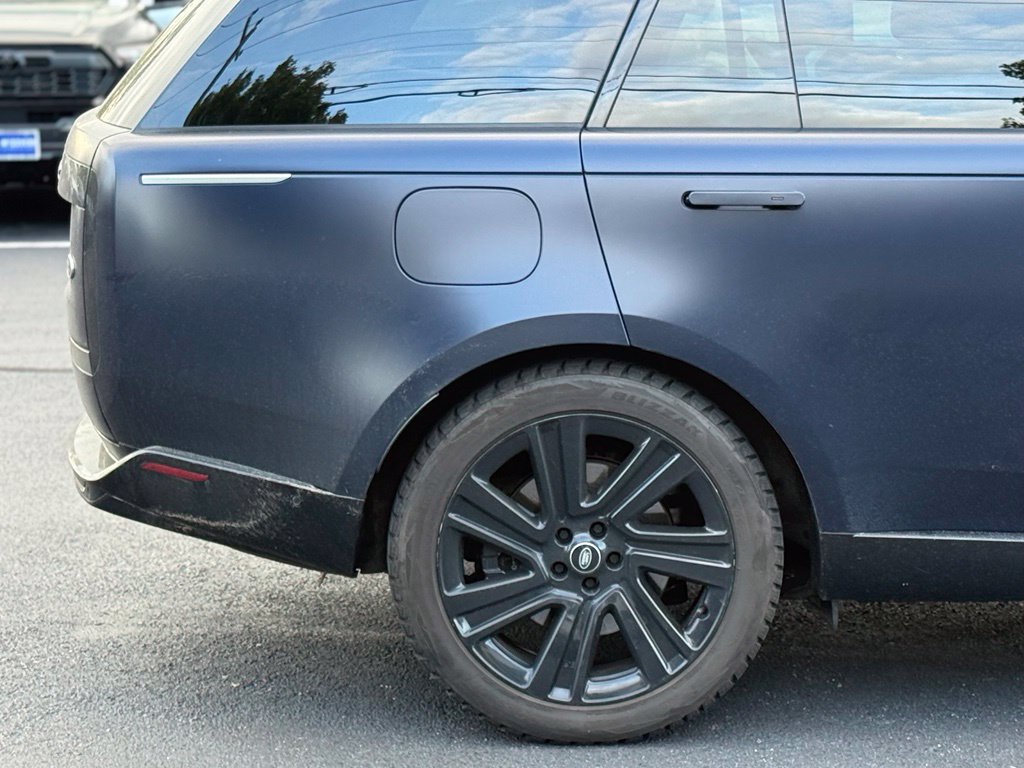Used 2023 Land Rover Range Rover SE AWD/4WD image 8