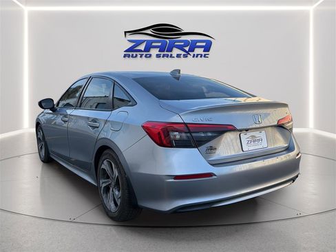 Used 2022 Honda Civic Sport image 5