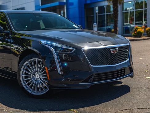 Used 2019 Cadillac CT6 V w/ Driver Assist Package AWD/4WD image 3