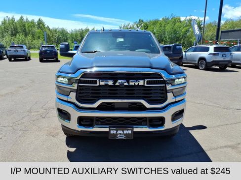 New 2026 RAM 2500 Big Horn AWD/4WD image 10