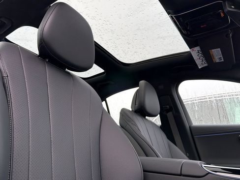New 2026 Mercedes-Benz E 450 4MATIC Sedan image 14