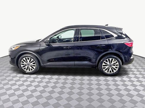 Used 2021 Ford Escape Titanium image 6