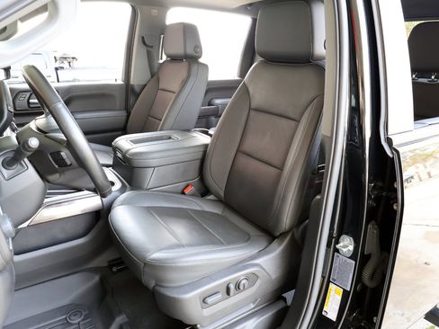 Used 2022 Chevrolet Silverado 2500 LTZ w/ LTZ Plus Package image 14