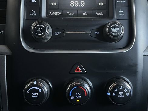 Used 2016 RAM 2500 Tradesman w/ Chrome Appearance Group image 32