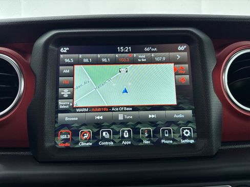 Used 2021 Jeep Gladiator Rubicon image 14