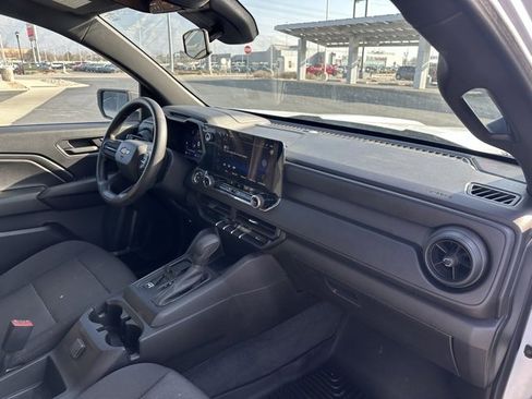 Certified 2023 Chevrolet Colorado W/T image 22