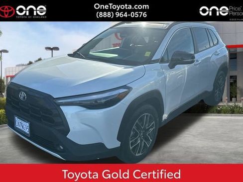 Certified 2026 Toyota Corolla Cross XLE w/ Convenience Package image 11