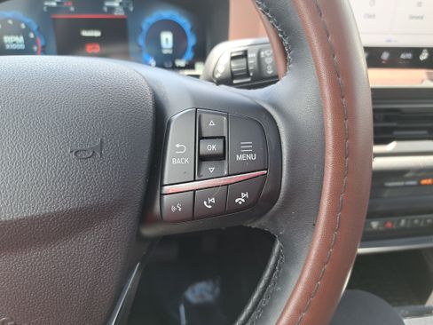 Used 2025 Ford Bronco Sport Outer Banks w/ Outer Banks Tech Package+ AWD/4WD image 17