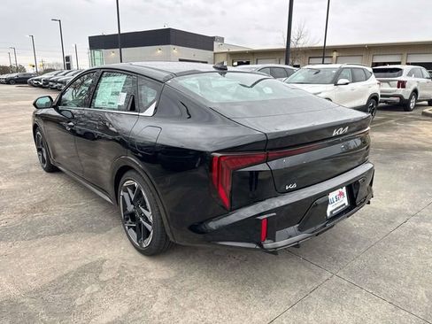 New 2026 Kia K4 GT-Line image 6